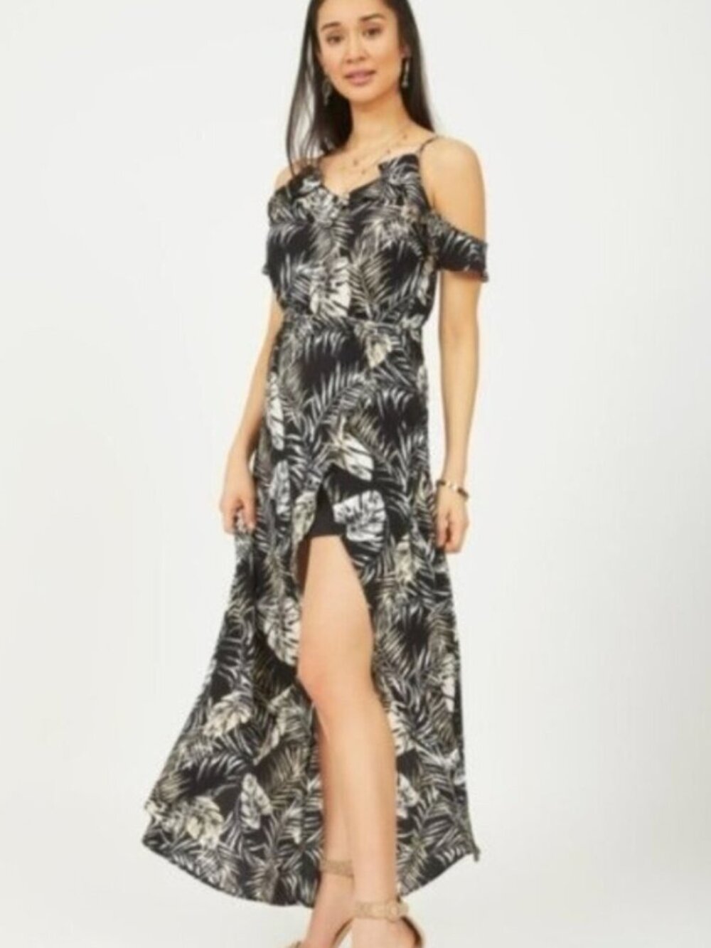Suzy Shier off the shoulder floral vacation  maxi dress